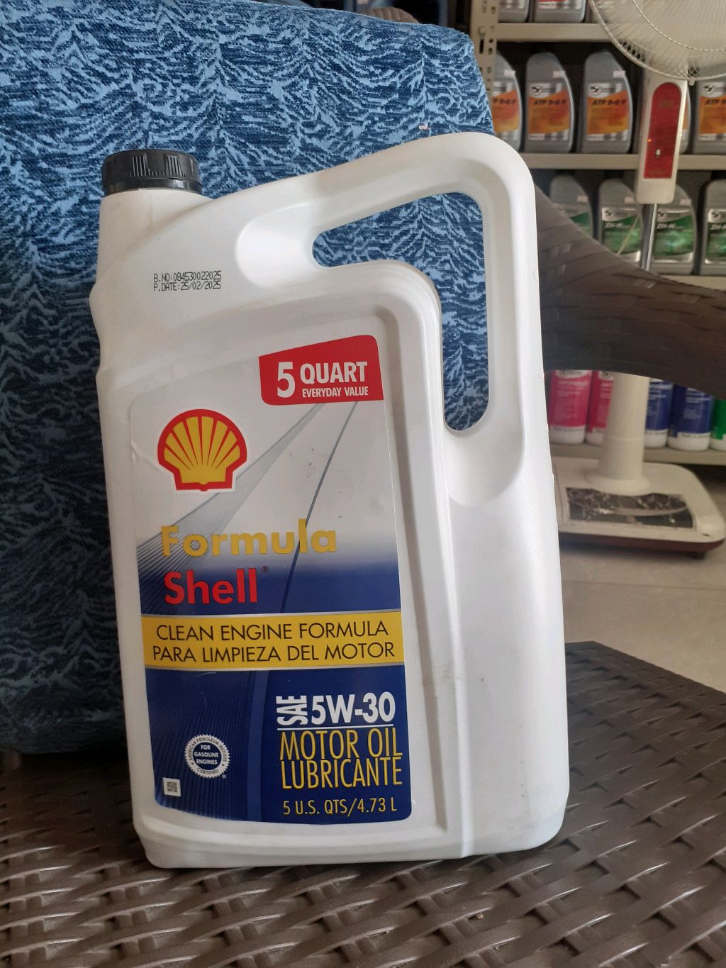 زيت محرك shell 5w-30
